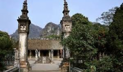Ninh Binh – Ha Long Bay on land